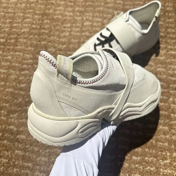 Adidas Type 01 Men's Athletic Shoes Off White FV7565 Size 10.5